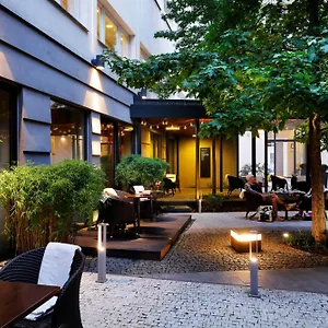 4* מלון Prokop Square